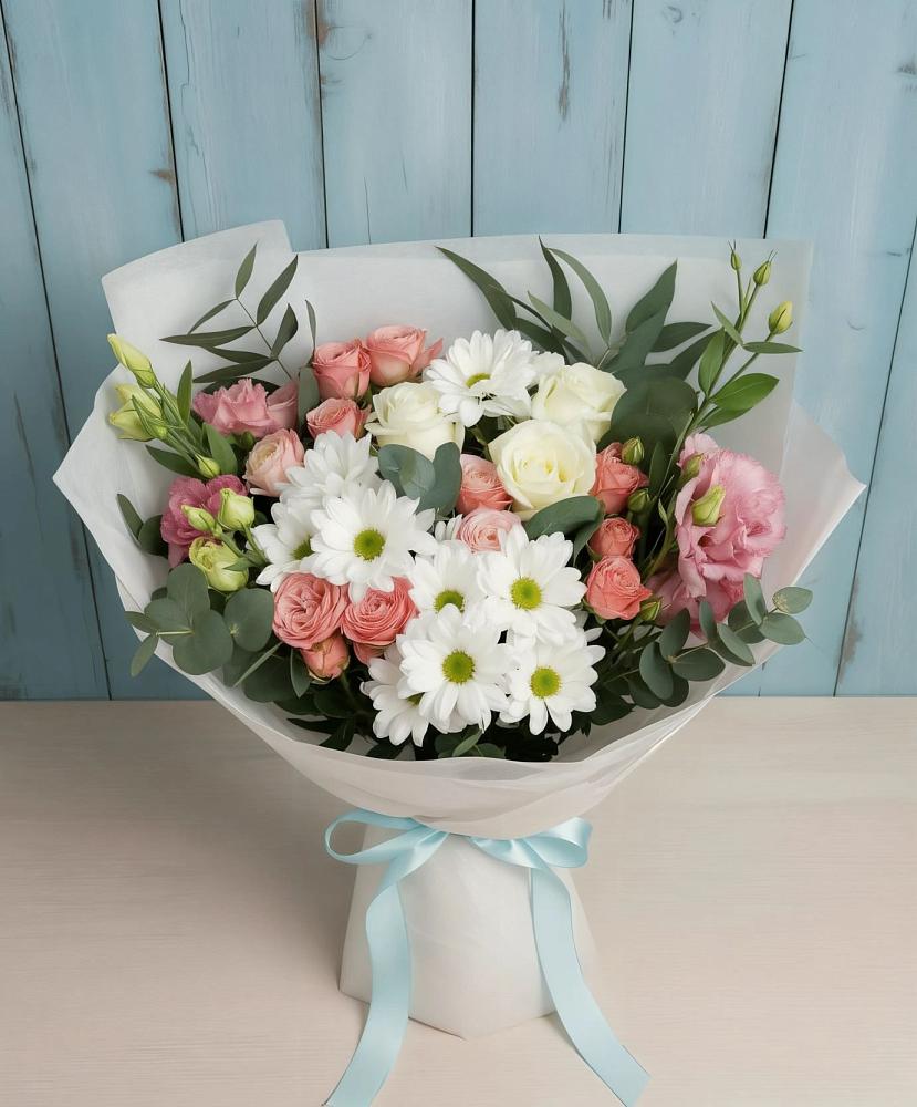 Букет цветов из: Розы, Лизиантусы и Хризантемы в Большом Селе