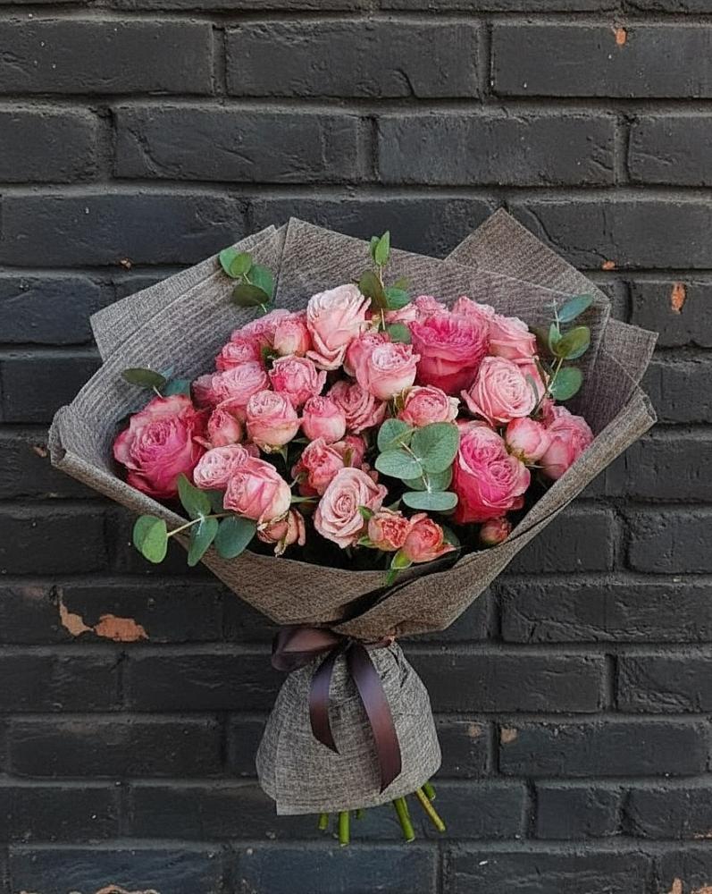 Букет цветов из: Розы в Большом Селе