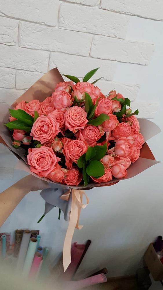 Букет цветов из: Розы в Большом Селе