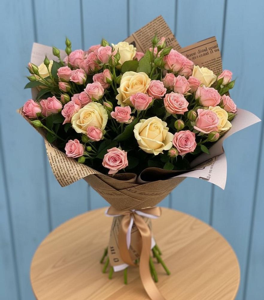 Букет цветов из: Розы в Большом Селе