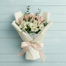 Букет цветов из:  Альстромерии #REPLACE_PRED# Большом Селе