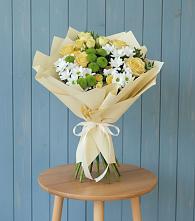 Букет цветов из:  Хризантемы и Розы в Большом Селе