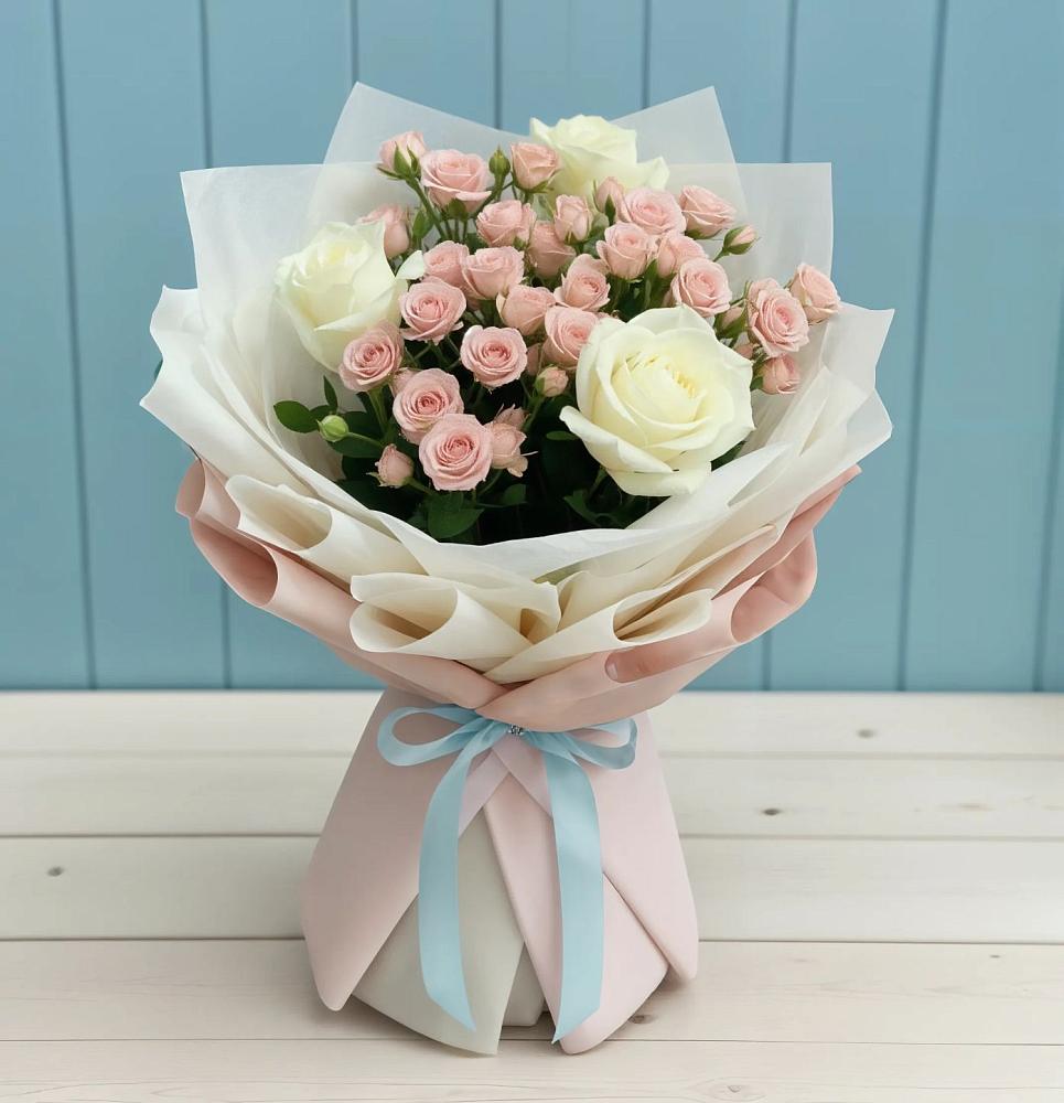 Букет цветов из: Розы в Большом Селе